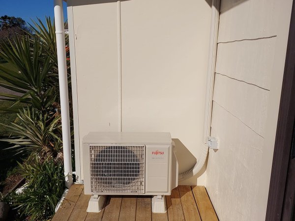 TLC Electrical & Cleaning Services